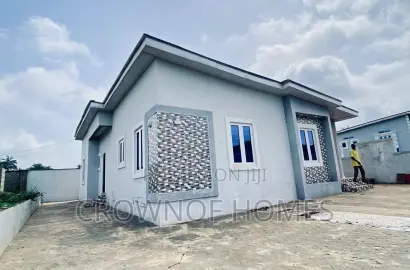 3 Bedroom Bungalow In Epe