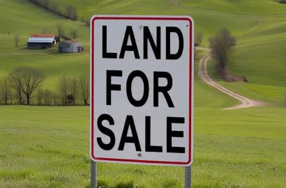 Commercial Land Measuring 3,280sqm