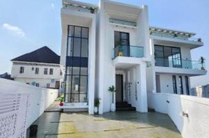4 bedroom semi-detached duplex for rent