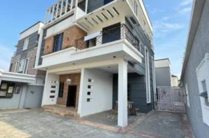 Magnificent 5 Bedroom Detached Plus, Pool, Cinema, Gym, Open Roof