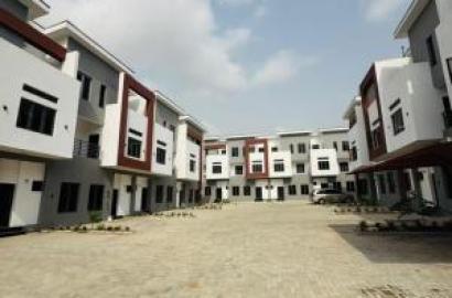 4 bedroom terraced duplex for sale