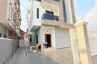 5 bedroom detached duplex for sale