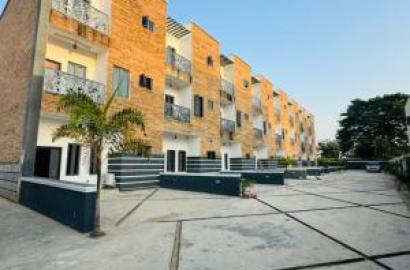 4 bedroom terraced duplex for sale