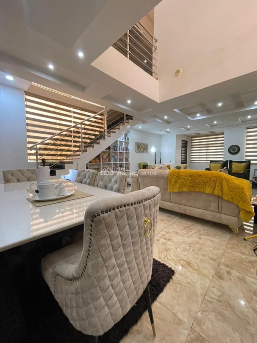5 bedroom detached duplex for sale