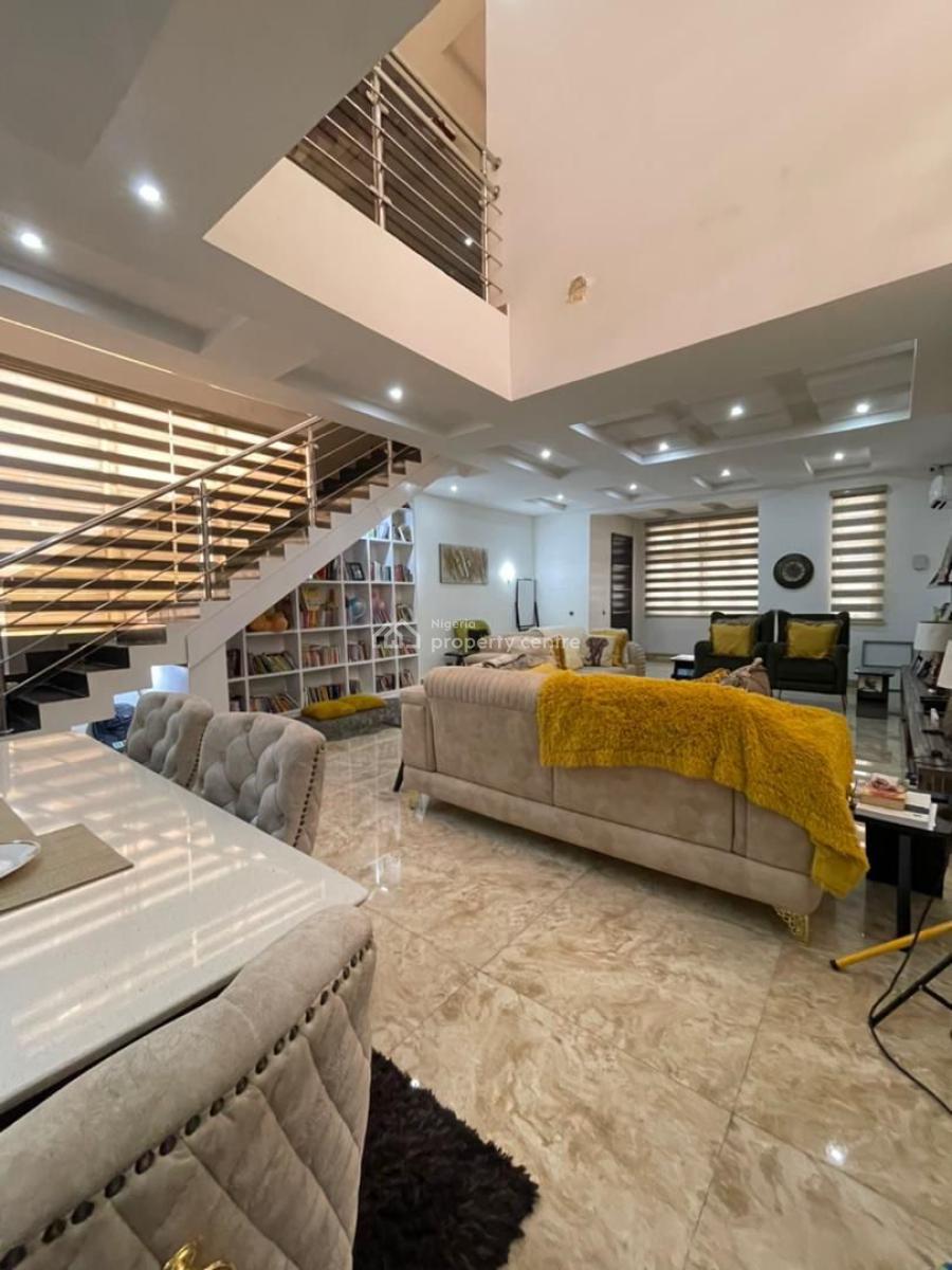 5 bedroom detached duplex for sale