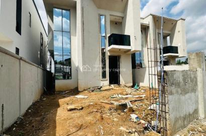 4 bedroom detached duplex for sale